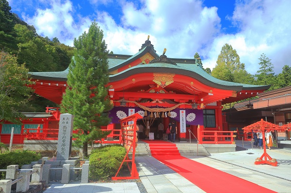 『宮城縣護国神社』に家族で初詣へ