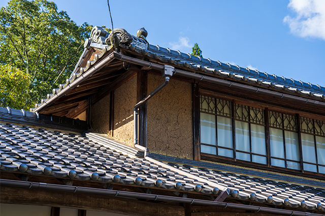 放置は厳禁！住まない空き家を手放すべき理由とは